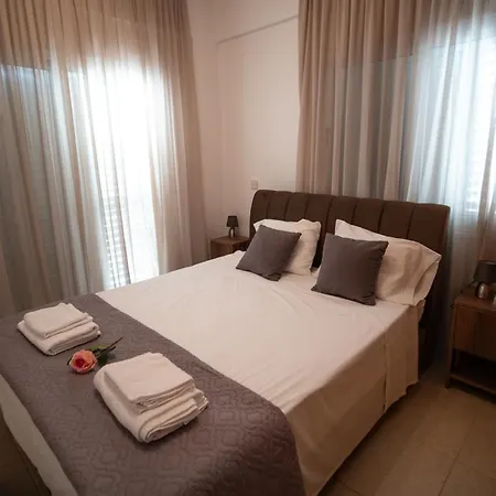 Coastal Retreat Protarász