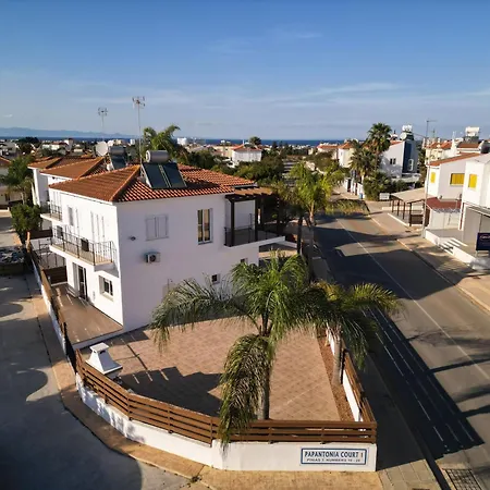 Villa Coastal Retreat